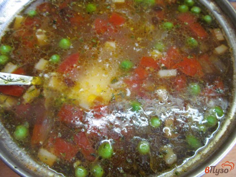 Фото приготовление рецепта: Гороховый суп с макаронами шаг №4