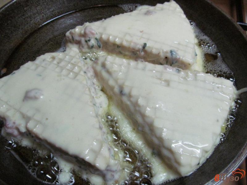 Фото приготовление рецепта: Ленивые пирожки на вафлях с мясом и картофелем шаг №8