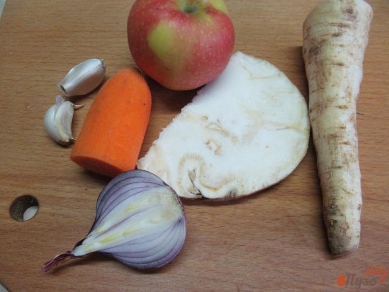 Фото приготовление рецепта: Тушеная курица с овощами в мультиварке шаг №2