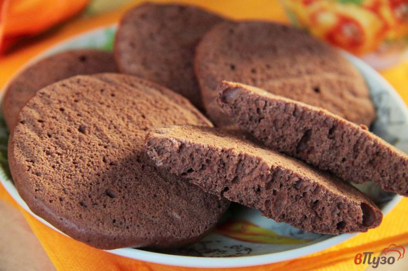 Фото приготовление рецепта: Шоколадное печенье на белках шаг №6