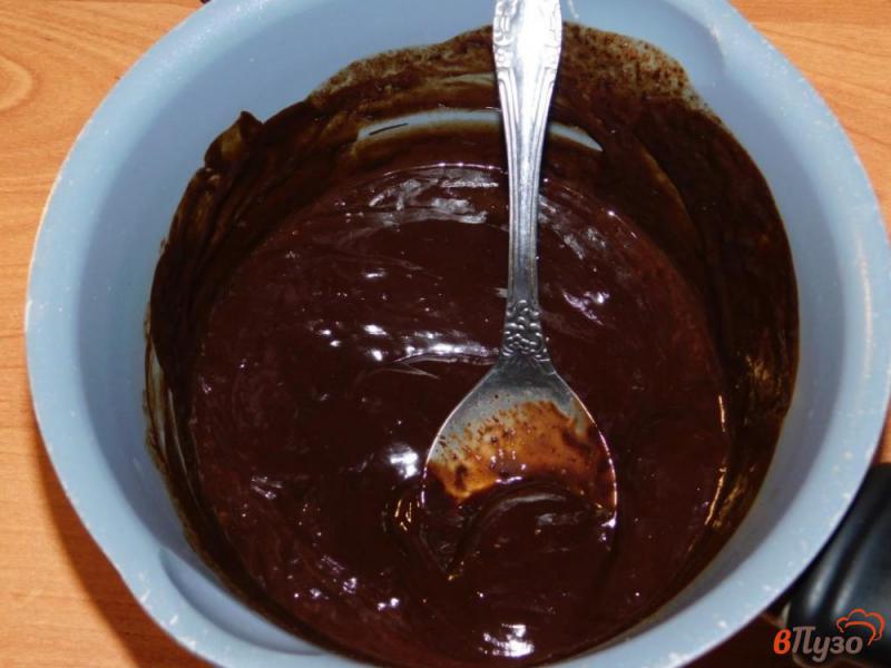 Фото приготовление рецепта: Шоколадно-банановый горячий коктейль шаг №2