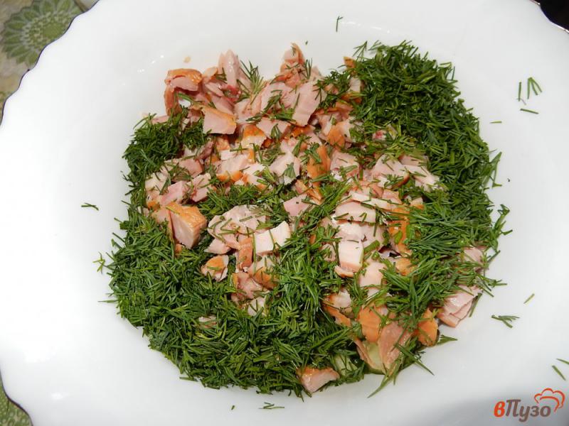 Фото приготовление рецепта: Салат с копченой курицей шаг №5