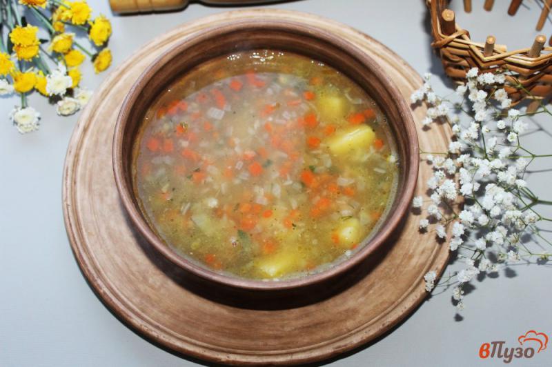Фото приготовление рецепта: Гороховый суп со свининой и копченой колбасой шаг №6