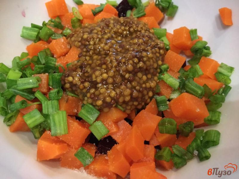 Фото приготовление рецепта: Свекольно - морковный салат шаг №5