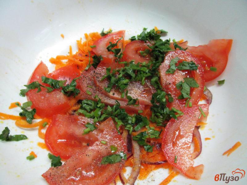 Фото приготовление рецепта: Помидорный салат с морковью шаг №3