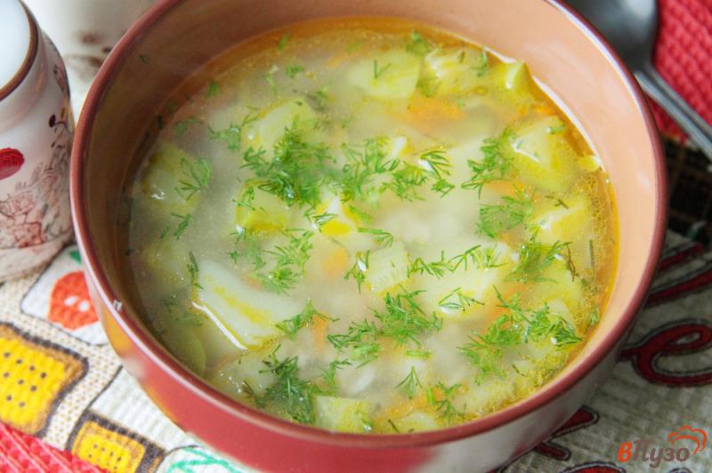 Фото приготовление рецепта: Суп с кабачком и овсяными хлопьями шаг №8