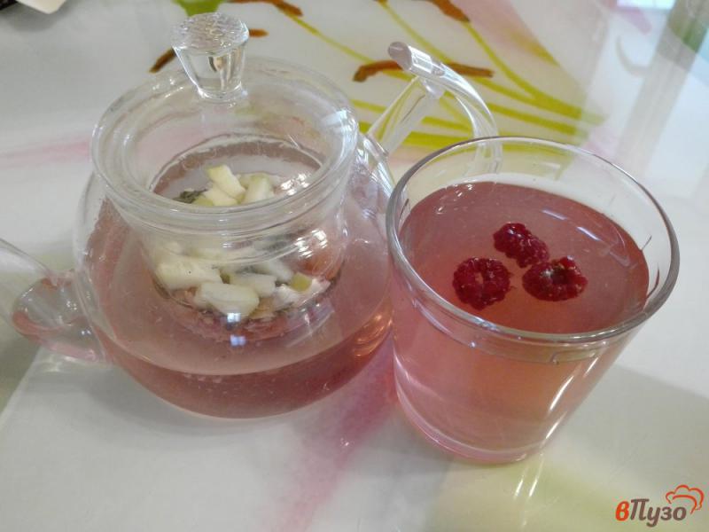 Фото приготовление рецепта: Розовый фруктово-ягодный чай шаг №8