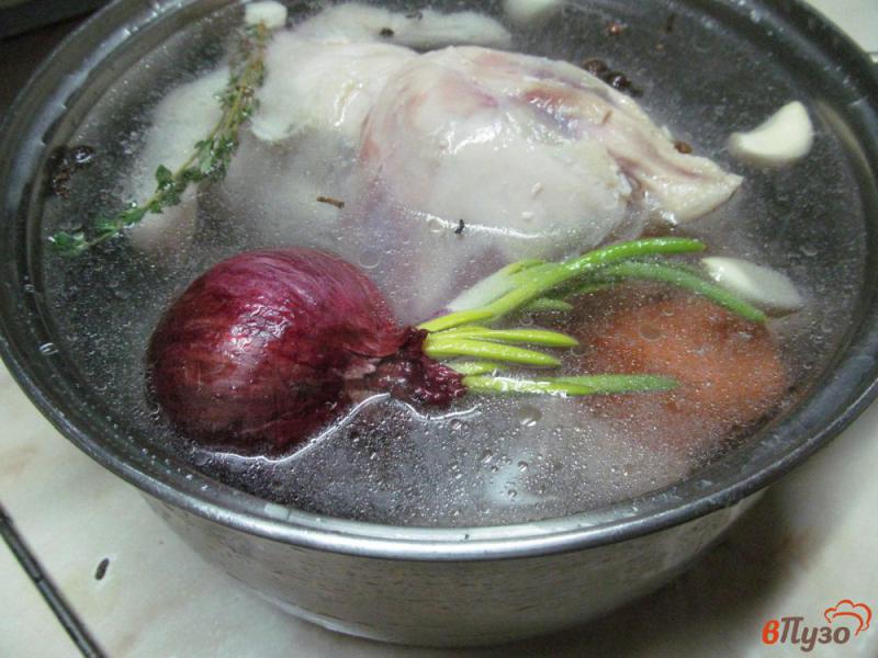 Фото приготовление рецепта: Заливное из курицы с печенью шаг №1