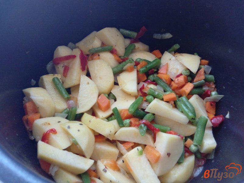 Фото приготовление рецепта: Томлёные овощи в мультиварке с давлением шаг №3