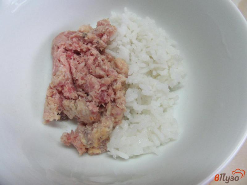 Фото приготовление рецепта: Фаршированные огурцы мясным фаршем с рисом шаг №1