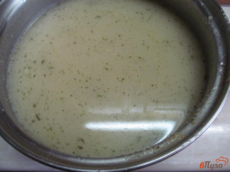 Фото приготовление рецепта: Гороховый суп на копченом беконе шаг №5