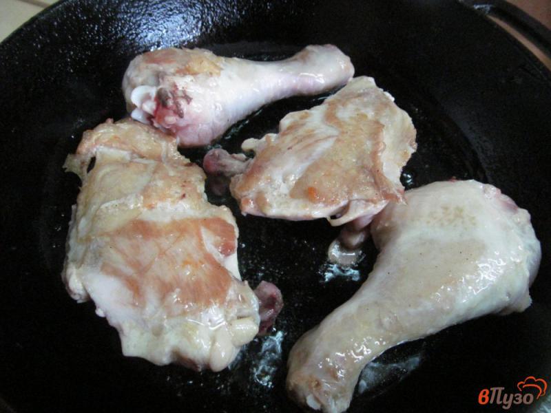 Фото приготовление рецепта: Курица с яйцом и кукурузой шаг №1