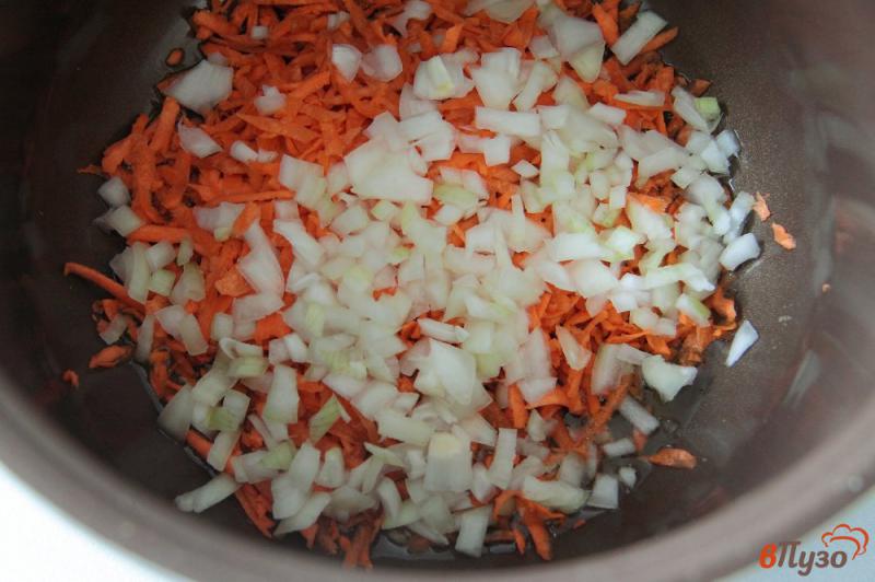 Фото приготовление рецепта: Тушеная картошка с сосисками шаг №1