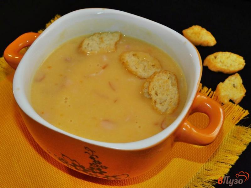 Фото приготовление рецепта: Гороховый суп-пюре со сливками и беконом шаг №6