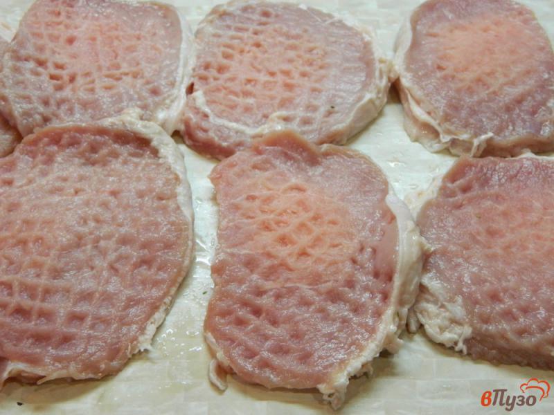 Фото приготовление рецепта: Отбивные из свинины в кетчупе шаг №1