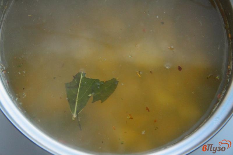 Фото приготовление рецепта: Постный суп с вермишелью шаг №4