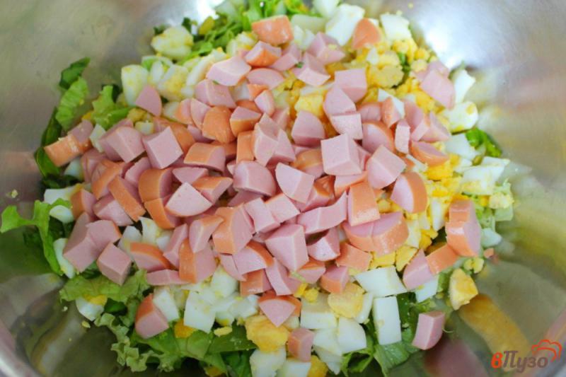 Фото приготовление рецепта: Салат с картофелем, яйцом и колбасой шаг №4