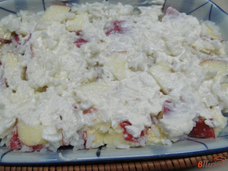 Фото приготовление рецепта: Запеченные яблоки с рисом шаг №6