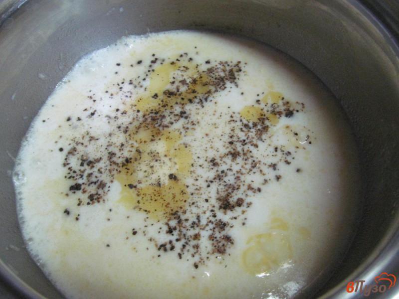 Фото приготовление рецепта: Оладьи из макарон с сыром шаг №2