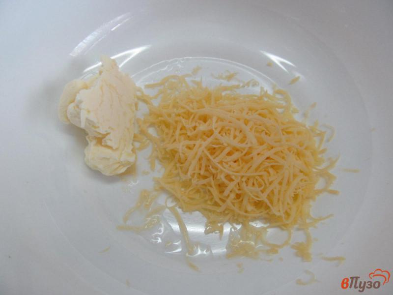 Фото приготовление рецепта: Картофельный салат с сыром и огурцом шаг №1