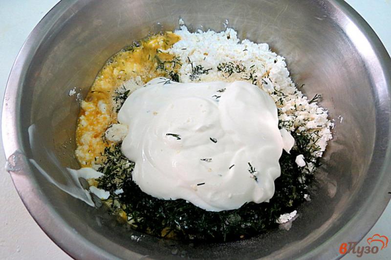 Фото приготовление рецепта: Сырники с укропом в духовке шаг №5
