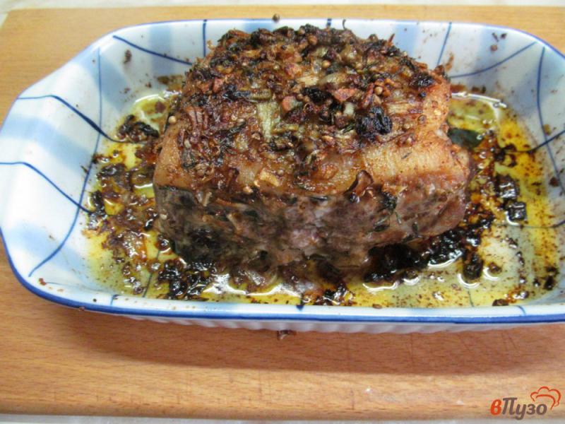 Фото приготовление рецепта: Запеченные свиные ребра с гарниром из капусты шаг №7