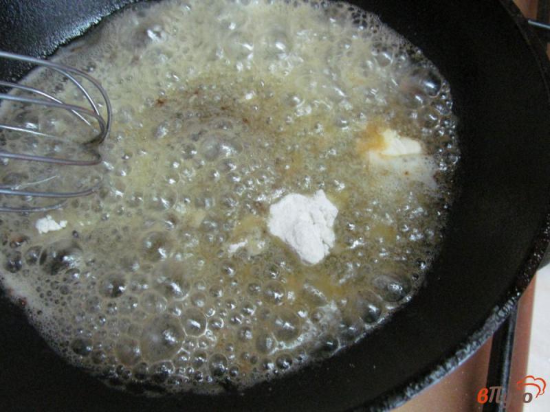 Фото приготовление рецепта: Митболы в сливочном соусе шаг №6