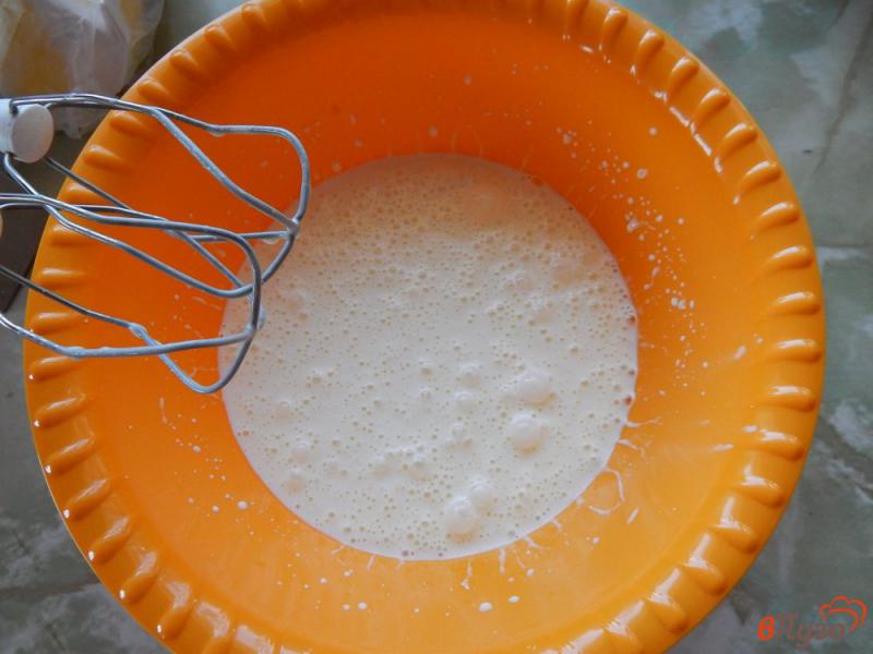 Фото приготовление рецепта: Бездрожжевые пирожки с луком и яйцами шаг №5