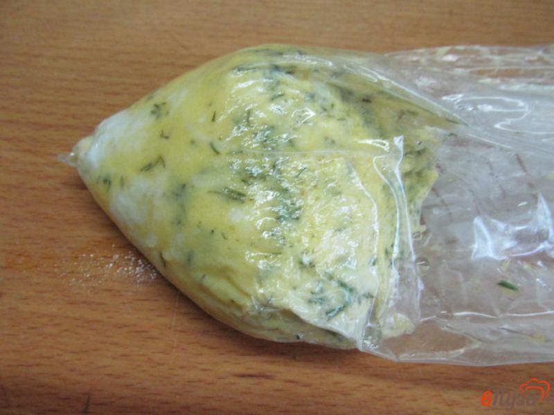 Фото приготовление рецепта: Сырный омлет в мешке шаг №6