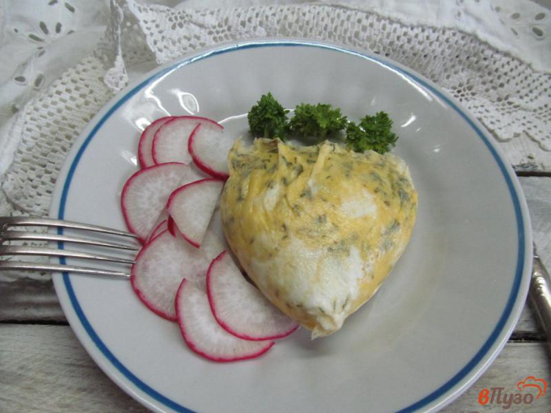 Фото приготовление рецепта: Сырный омлет в мешке шаг №7