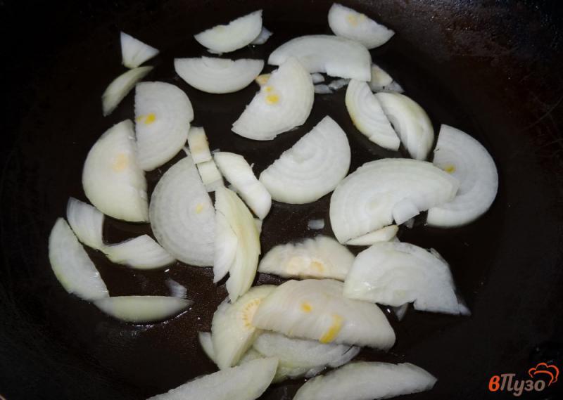 Фото приготовление рецепта: Морская капуста тушеная с болгарским перцем шаг №3