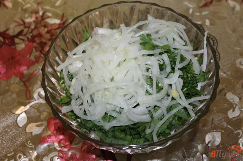 Фото приготовление рецепта: Салат из пекинской капусты и щавеля шаг №4