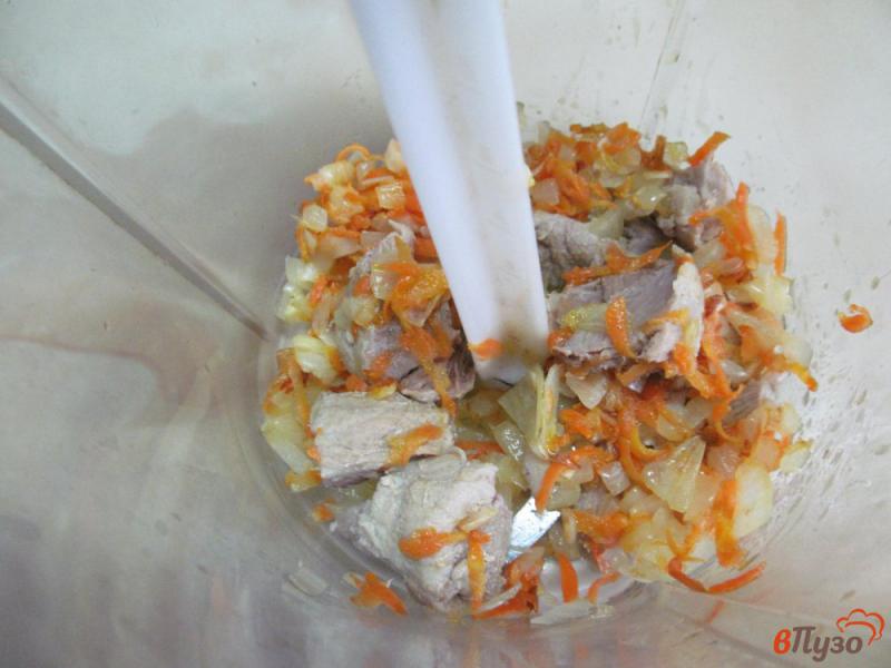 Фото приготовление рецепта: Картофельные зразы с мясом «морковки» шаг №2