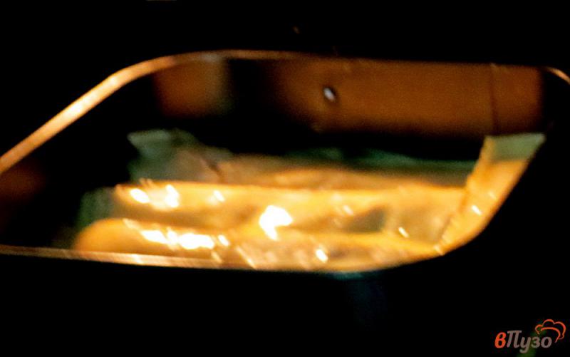 Фото приготовление рецепта: Пирог из лаваша с фаршем шаг №11
