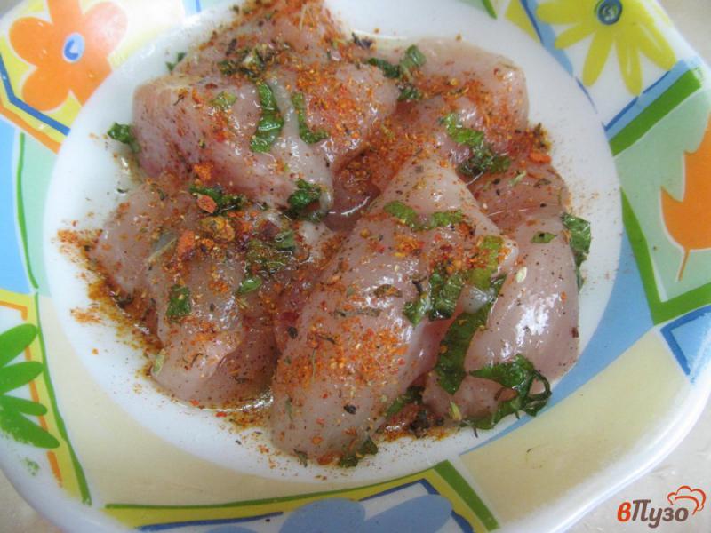 Фото приготовление рецепта: Шашлык из курицы с кабачком шаг №2