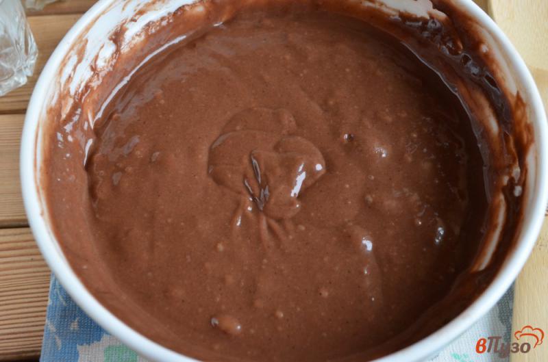 Фото приготовление рецепта: Шоколадный торт с шоколадным кремом шаг №4