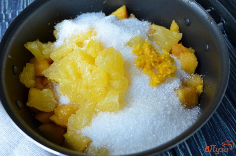 Фото приготовление рецепта: Варенье из персиков с апельсинами шаг №4
