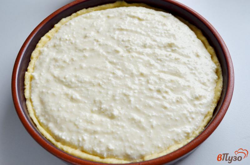 Фото приготовление рецепта: Творожный пирог с яблоками шаг №8