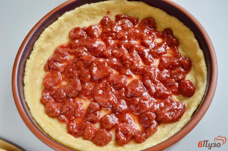 Фото приготовление рецепта: Творожный пирог с яблоками шаг №7