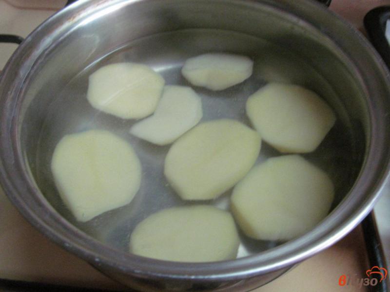 Фото приготовление рецепта: Запеченный картофель с горчицей и вином шаг №1