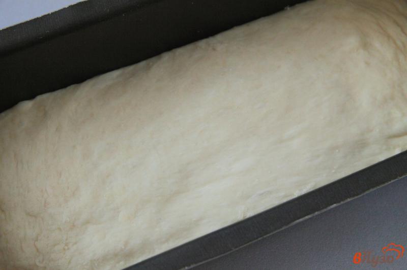 Фото приготовление рецепта: Хлеб на молоке и сливочном масле шаг №5