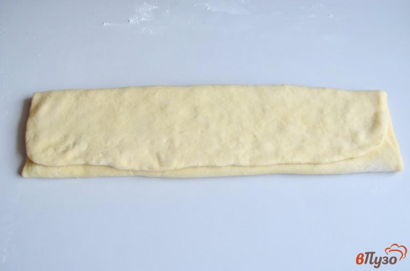 Фото приготовление рецепта: Булочки с ореховой начинкой шаг №11