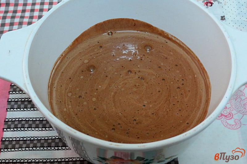 Фото приготовление рецепта: Десертный шоколадный крем из какао шаг №6