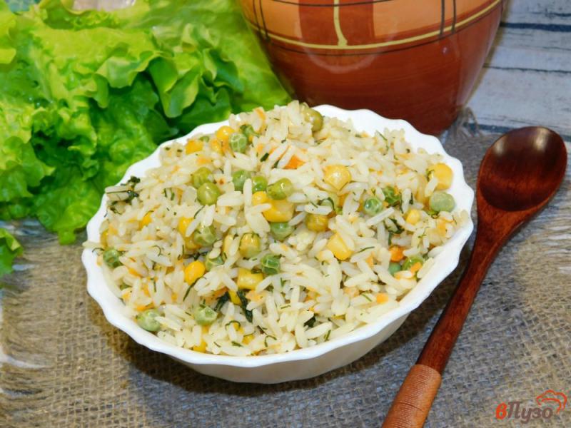 Фото приготовление рецепта: Гарнир из риса с овощами шаг №5