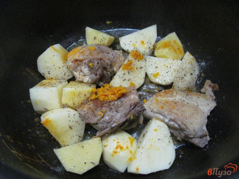 Фото приготовление рецепта: Буррида из курицы в мультиварке шаг №3