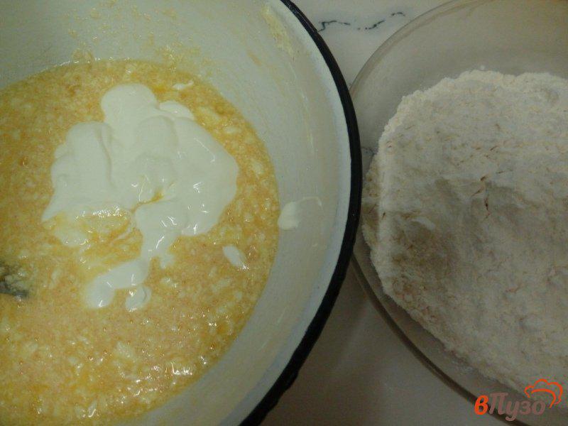 Фото приготовление рецепта: Вариация на тирольский пирог с абрикосами и курагой шаг №2