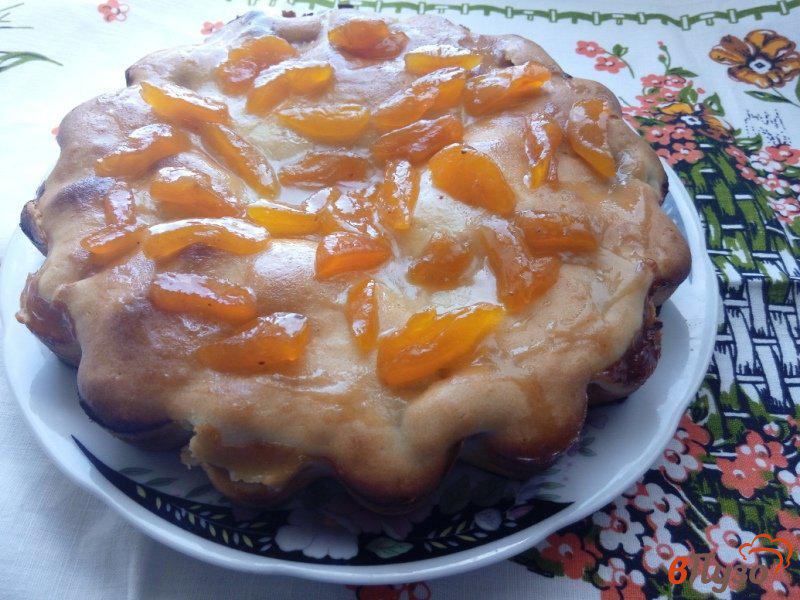 Фото приготовление рецепта: Вариация на тирольский пирог с абрикосами и курагой шаг №8