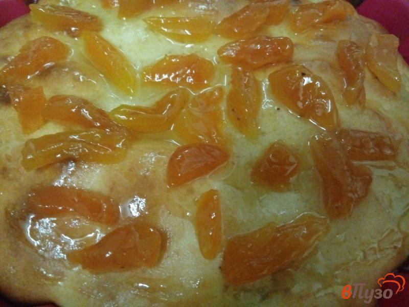 Фото приготовление рецепта: Вариация на тирольский пирог с абрикосами и курагой шаг №7