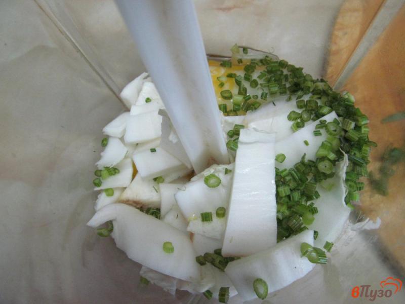 Фото приготовление рецепта: Фрикадельки с пекинской капустой шаг №2