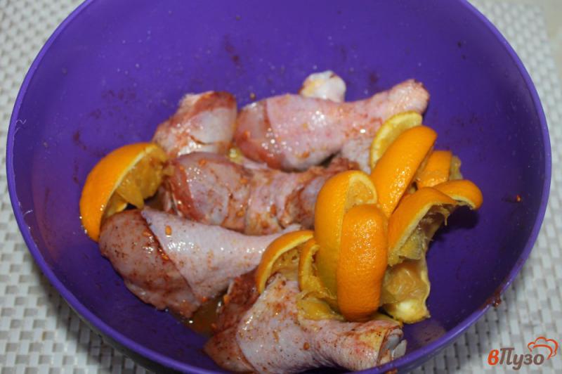 Фото приготовление рецепта: Куриные ножки с цитрусовыми в рукаве шаг №3